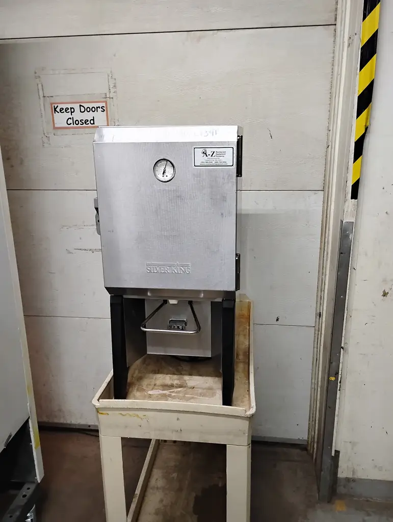 SILVER KING MILK DISPENSER