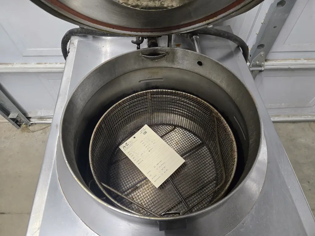 BKI 75LB PRESSURE FRYER