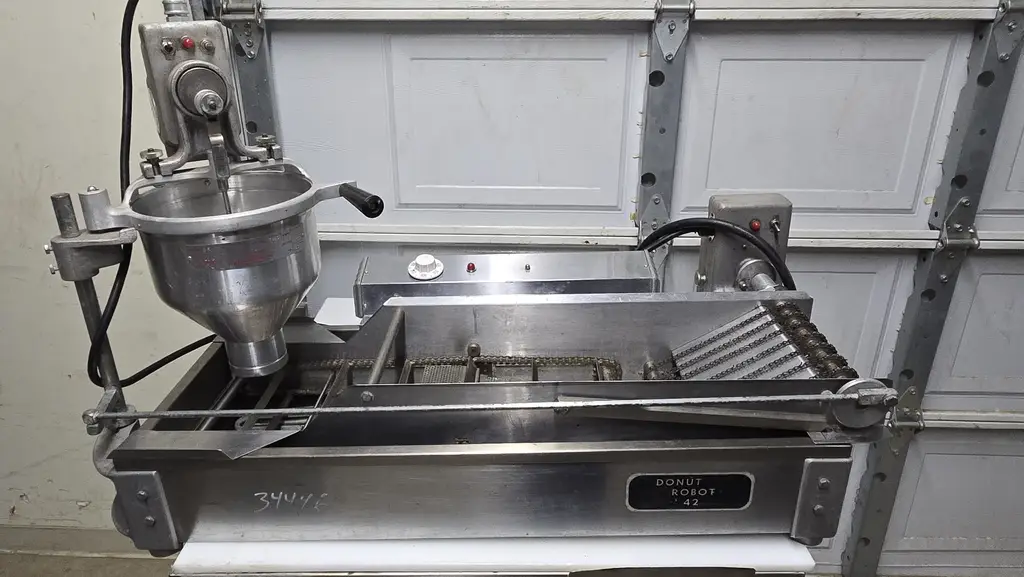 BELSHAW COUNTERTOP DONUT MAKER